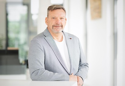 Jörg Schouren