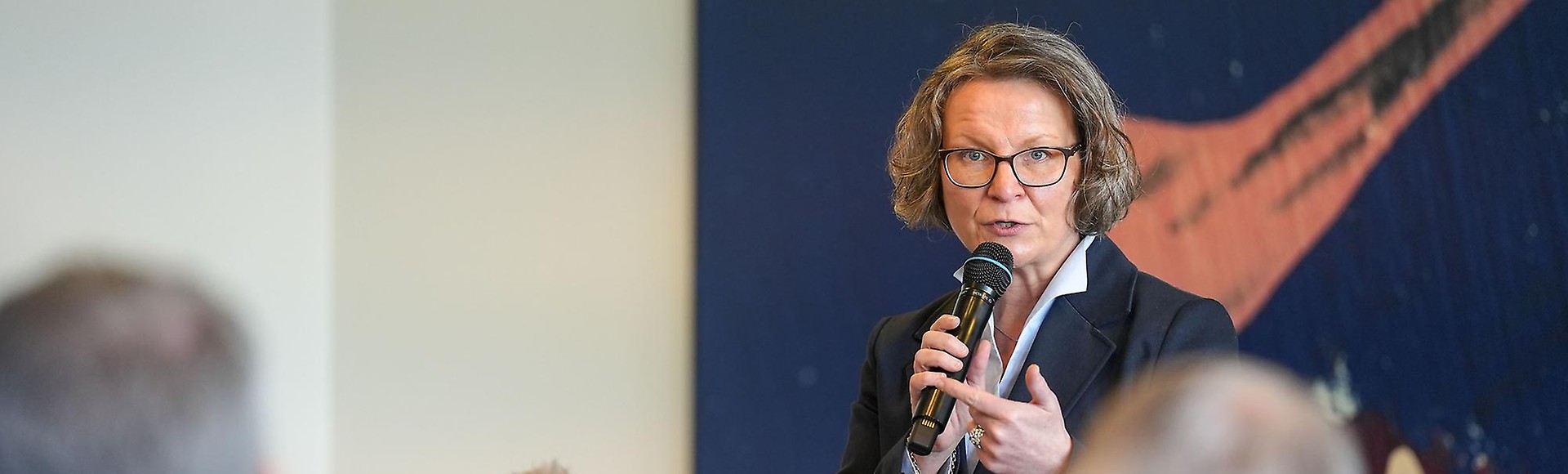 Ministerin Ina Scharrenbach zu Gast