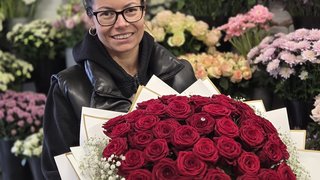 Sabrina Herbeck vom Blumenladen Flora Kreativ hat eine Auszubildende mit Autismus-Spektrum-Störung eingestellt und setzt damit ein klares Zeichen für gelebte Inklusion.