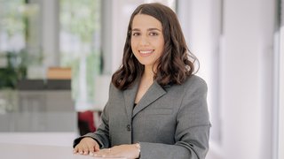 Roza Khademloo