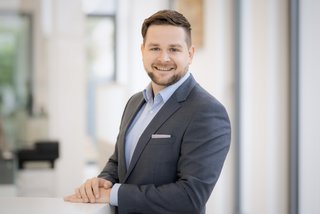 Lars Hergarten ist Prüfungskoordinator im Bereich Ausbildung.