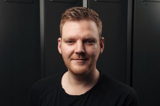 Fabian Hintzen ist der Geschäftsführer der REMJND GmbH.